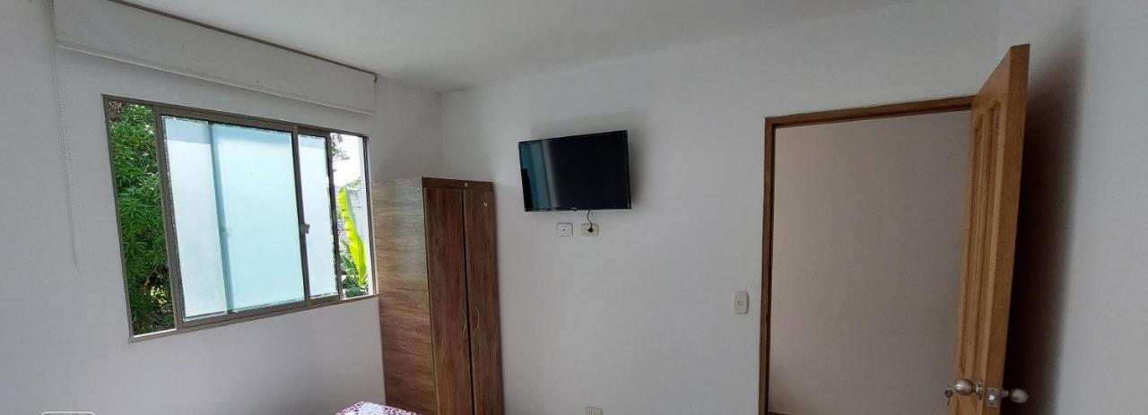 Apartamento La Isla 1-Ковеньяс Экстерьер фото
